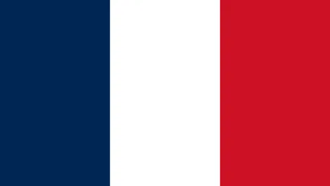 热刺力克伯恩利，贝尔梅英勇表现再掀胜利高潮